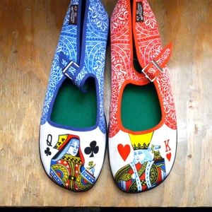 Hot chocolate design shoes